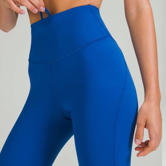 NWOT Lululemon Base Pace HR Tight 25” - Picture 6 of 10